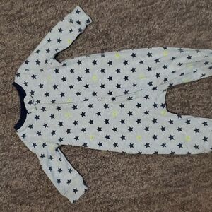 Baby gap one piece with feet size 3 to 6 months